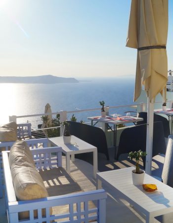 1500BC Restaurant in Fira Santorini