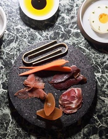De Paul Restaurant by Katikies Garden
