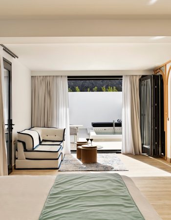 Cresanto Luxury Suites