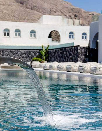 Santo Mångata Boutique Hotel